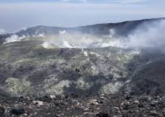 Wow! Ternyata Ini Mitos dan Ramalan Misterius Gunung Slamet, Masyarakat Pulau Jawa Tahu Ngga?