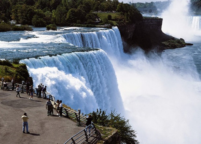 Air Terjun Niagara Sajikan Pemandangan yang Menggemaprkan Hingga Masuk UNESCO!