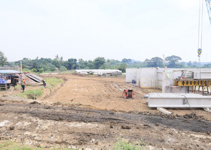 Menteri ATR/BPN Pastikan Kelancaran Pembebasan Lahan Akses Stasiun KCJB Karawang