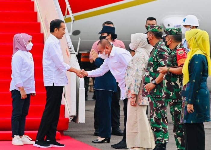 Presiden Jokowi dan Ibu Iriana Kunjungan Kerja ke Sumatra Utara