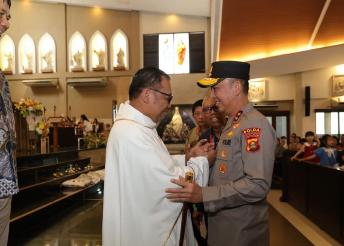 Sapa Jemaat Gereja St. Yoseph, Kapolda Sumsel Ajak Gotong Royong Jaga Kamtibmas Bumi Sriwijaya