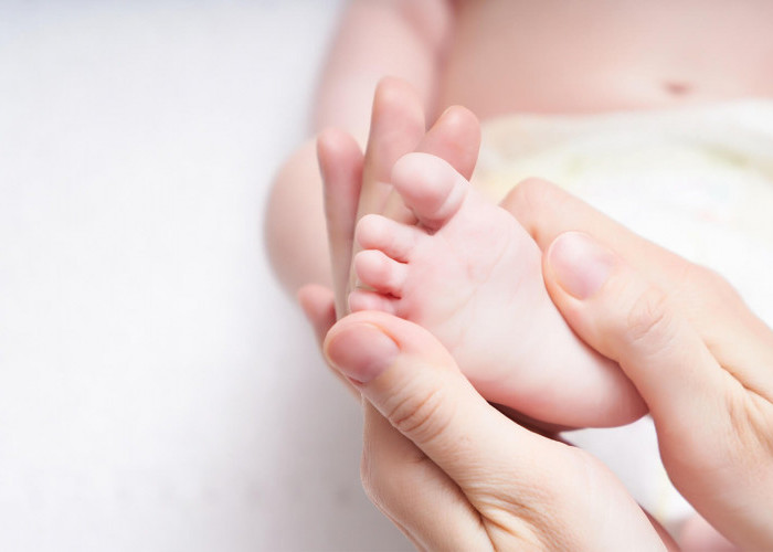 Bayi Anda Sering Menangis? Ini 8 Cara Menenangkan Bayi Menangis