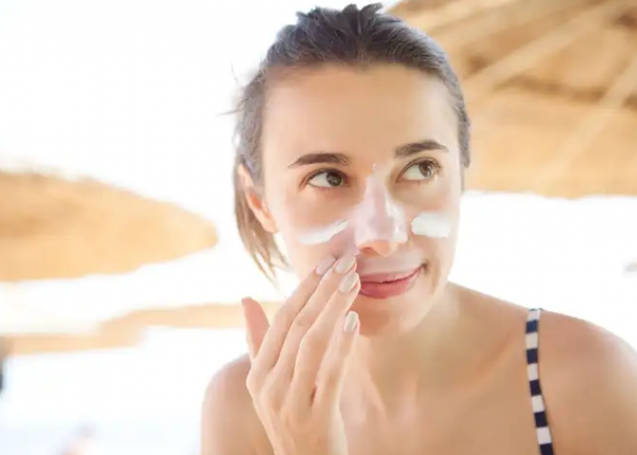 Pelindung Wajah dari Sinar UV, Berikut 5 Manfaat Sunscreen yang Baik untuk Wajahmu 