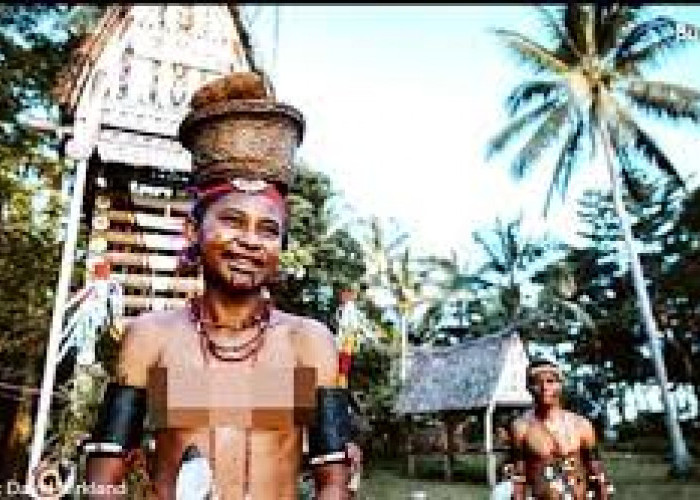 Suku Bauzi, Suku Pedalaman yang Terasingkan Dari 5 Suku Asli Papua