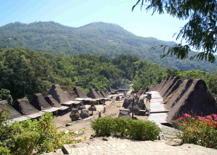 Luar Biasa! Inilah 6 Daftar Desa Wisata Megalitikum Di Indonesia