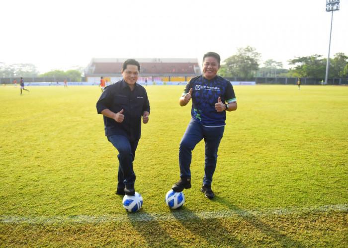  Herman Deru Dampingi Erick Tohir Pantau Seleksi Pemain Sepakbola Timnas Piala Dunia U17 di Palembang