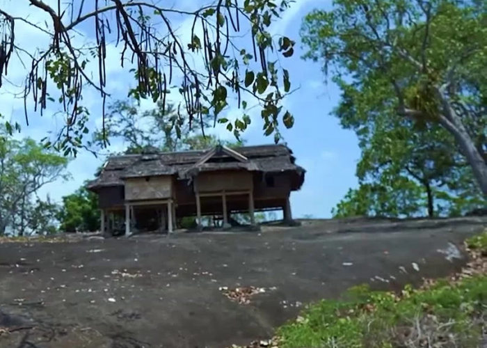 Kisah Masjid Berusia 4 Abad di Enrekang, Jejak Warisan Islam di Puncak Tondon