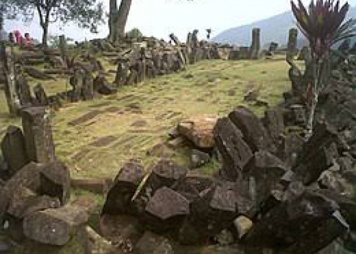 Ini Fakta dan Sejarah Mistis Arkeolog Gunung Padang, Ada Apa?