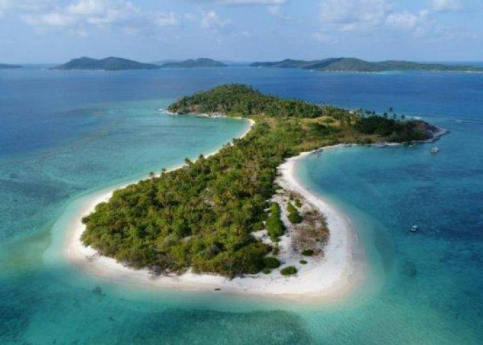 Kamu Udah Tau Belum? Inilah 5 Pulau Kecil Terluar di Indonesia yang Cantik Mempesona 