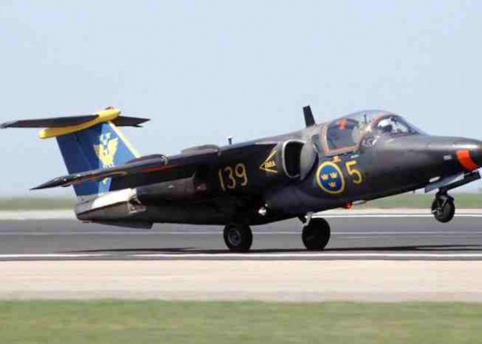 Setelah 60 Tahun Melayang Diudara, AU Swedi Pensiunkan Jet Latih Saab 105