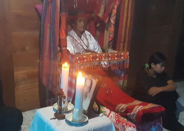 Berbicara dengan Orang Mati, Tradisi Unik Dalam Ritual Kematian Suku Toraja