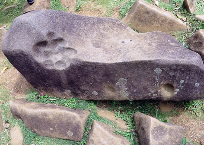 Menelusuri Jejak Kaoi Kuno! Keajaiban Batu Macan di Gunung Padang, Warisan Sejarah yang Mengagumkan