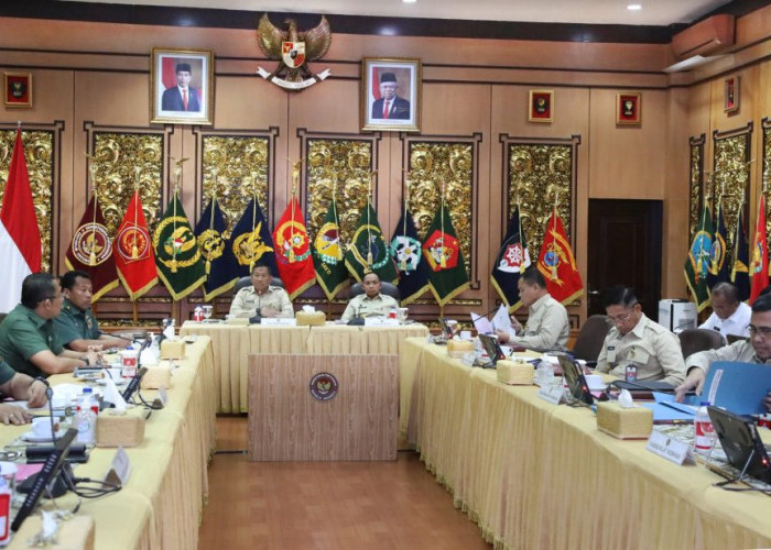Sekretaris Jenderal Kementerian Pertahanan Pimpin Rapat Lanjutan Perumusan Jakumhanneg 2024