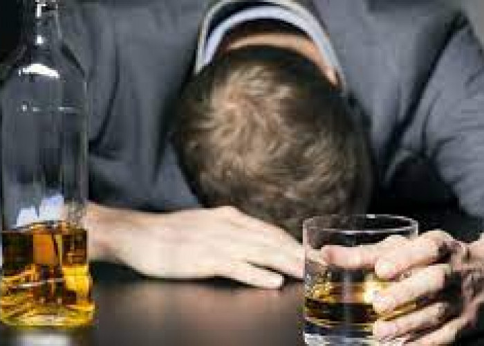 Waspada! Inilah 6 Bahaya Minum Alkohol yang Harus Kamu Ketahui 