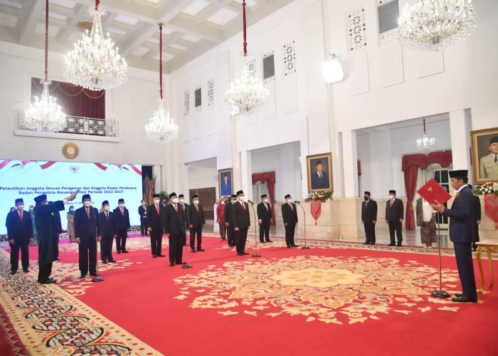 Presiden Jokowi Lantik Dewan Pengawas dan Anggota BPKH 2022-2027
