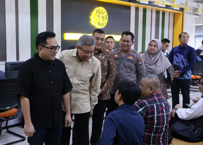 Wamen ATR/BPN dan Komisi II DPR RI Tinjau Pelayanan Pertanahan di Batam