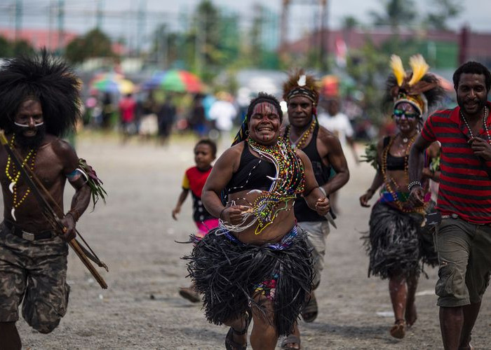 Taukah Kamu? Ternyata di Papua ada 5 Suku Unik dengan Ragam Kebudayaannya Loh! Simak Ulasannya Disini 