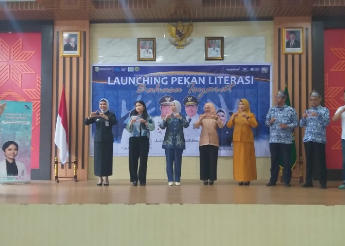 Dorong Bahasa Isyarat Masuk Ruang Publik Melalui Gerbang Perpustakaan