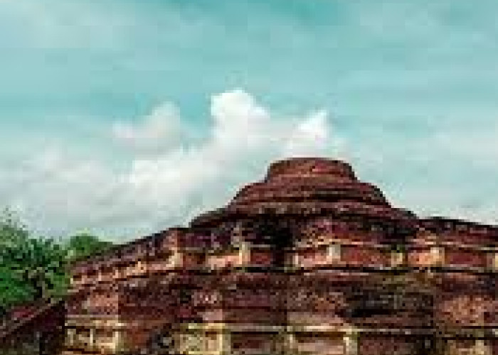 Bikin Kagum, Ini 7 Daftar Kuil Kuno Atau Candi Terbesar Dan Termegah, Adakah di Indonesia?