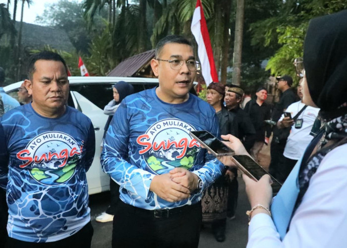 Wamen Ossy Ajak Masyarakat Muliakan Sungai demi Masa Depan Bangsa