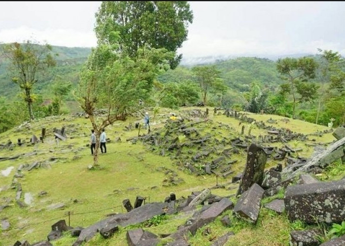 Eksplorasi Gunung Padang, Mengungkap Misteri dan Keindahan Warisan Bersejarah