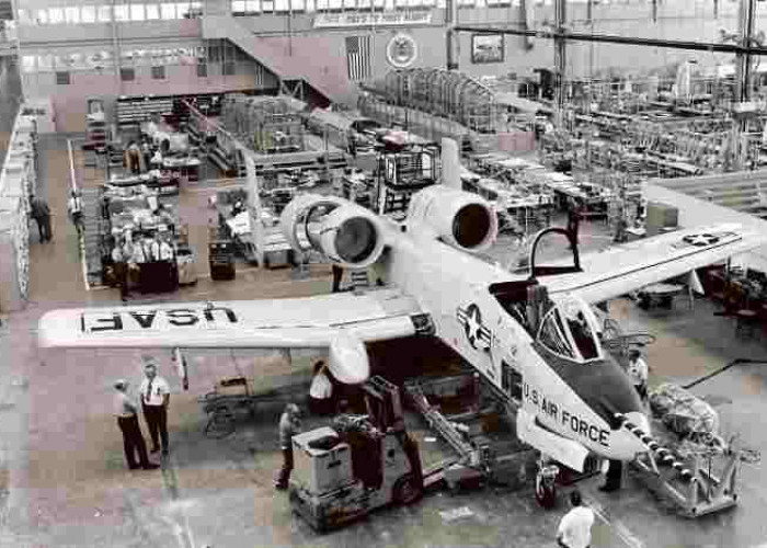 Kisah 52 Tahun Lalu, CAS A-10 Thunderbolt II Terbang Perdana