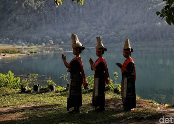 Kehidupan dan Budaya Suku Daya, Menelusuri Jejak Sejarah di Pulau Sumatera