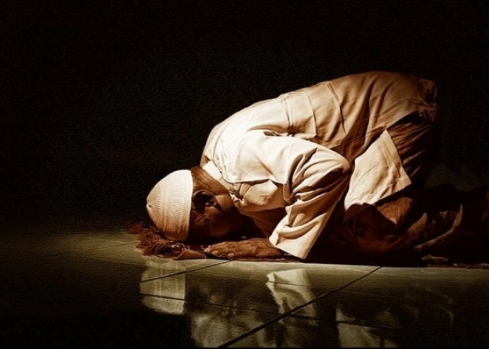 Menggapai Pahala Melalui Shalat Tahajud di Bulan Ramadhan