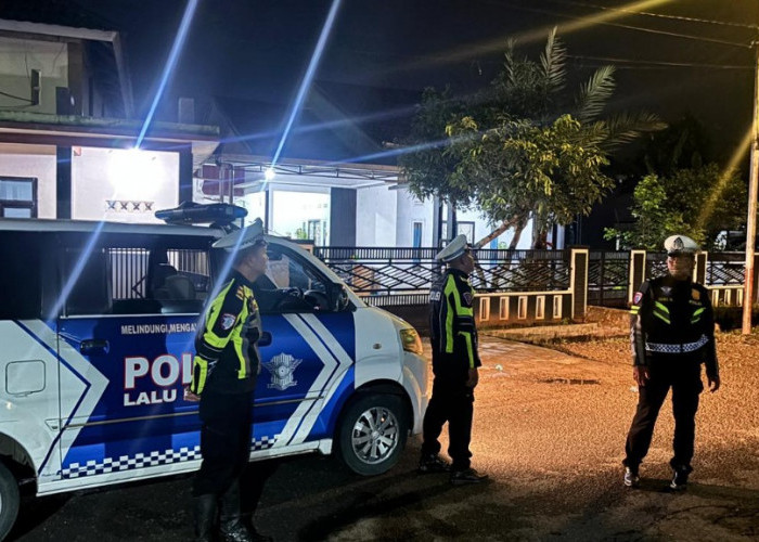 Intensifkan Patroli Malam, AKBP Januar KS Persada : Komitmen Polri Cegah Gangguan Kamtibmas 