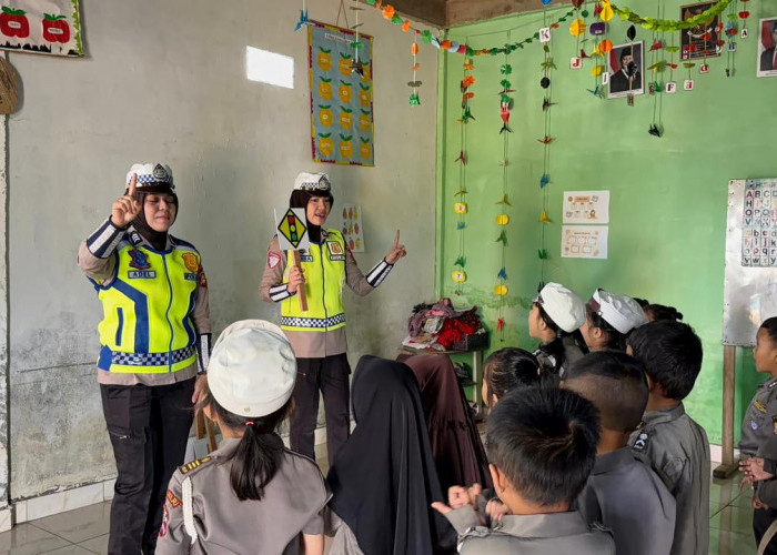 Tanamkan Disiplin Sejak Dini, Polantas Pagar Alam Giat Polsanak di TK