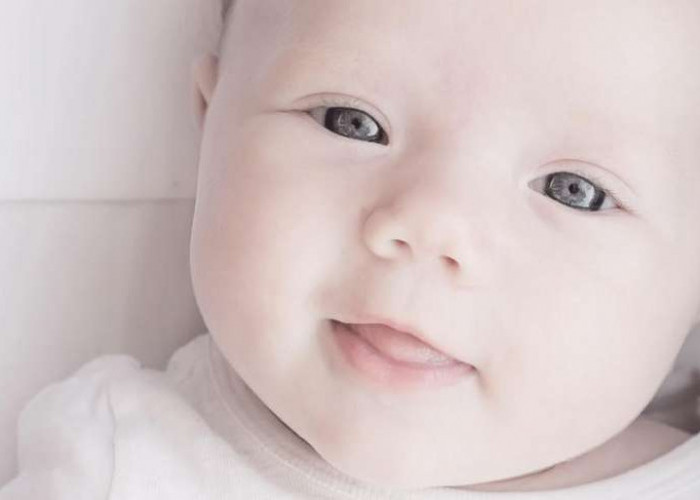 Cara Mengatasi Mata Bayi yang Mengalami Belekan dengan Mudah!
