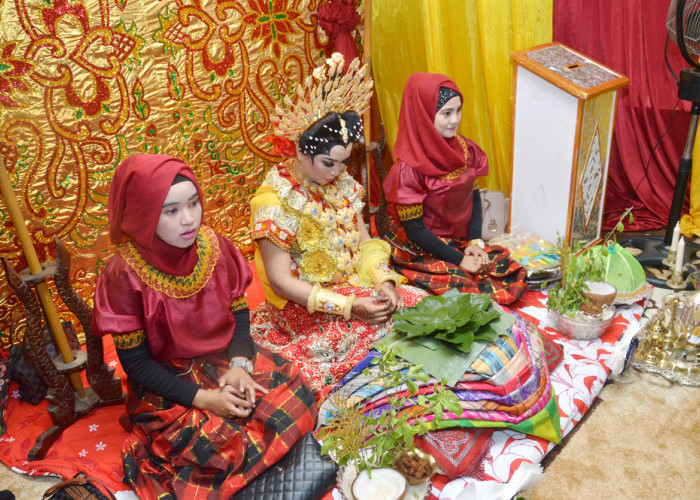 5 Tradisi Pernikahan Unik yang Hanya Ada di indonesia 