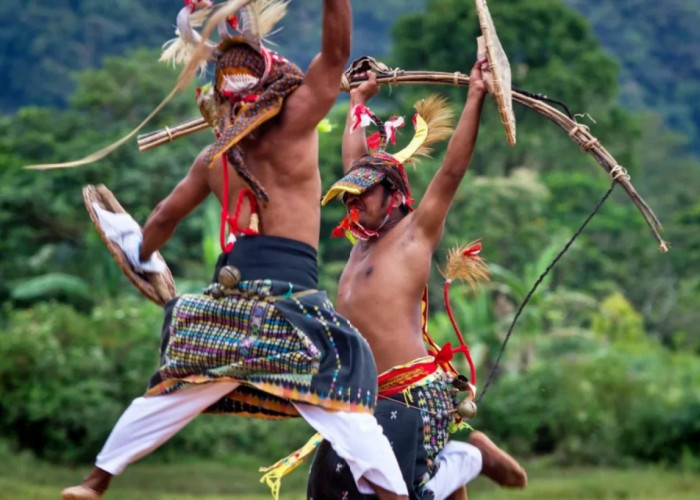 Siapa Sangka? Suku Flores Menyimpan Fakta Menarik yang Belum Banyak Diketahui!