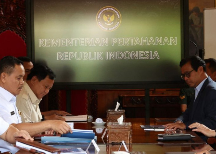 Diskusi Isu Pertahanan Terkini, Menhan Prabowo Bertemu Gubernur Lemhannas