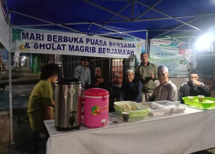 Giat Komunitas JJB di Bulan Ramadan, Berbagi Menu Buka Puasa untuk Jama’ah dan Musafir