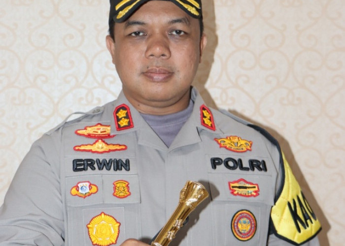 AKBP Erwin Irawan Dipromosikan Wakapolresta Bandar Lampung, Pejabat Barunya AKBP Erwin Aras Genda