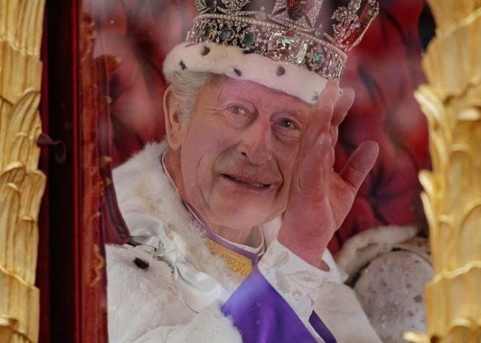 Charles III Resmi Dinobatkan Jadi Raja Inggris, Intip Biodatanya Disini!