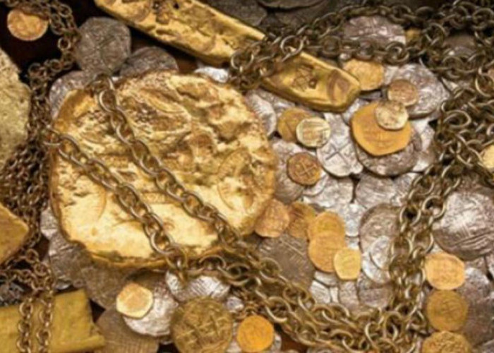 3 Ton Logam Mulia Hingga Artefak Berusia Ribuan Tahun Ditemukan Di Gunung Padang, Siapakah Pemilik Semua Ini?