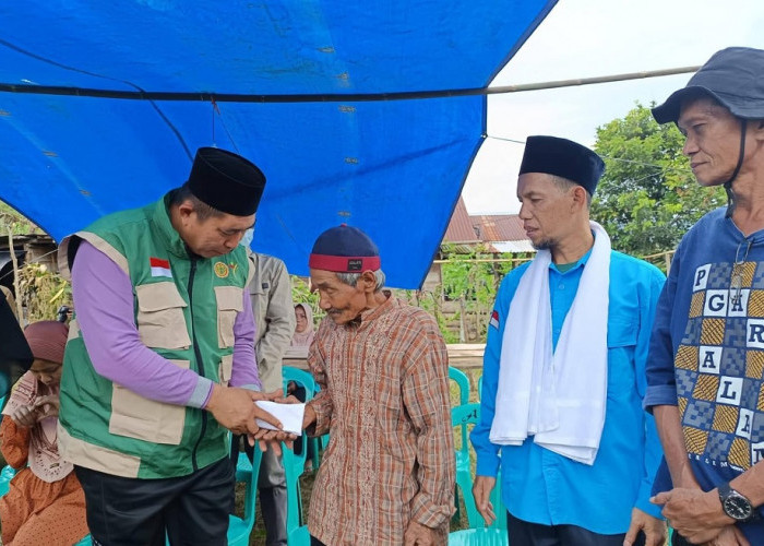 Pemkot Pagar Alam – MUI Salurkan Bantuan Korban Kebakaran di Muara Tenang