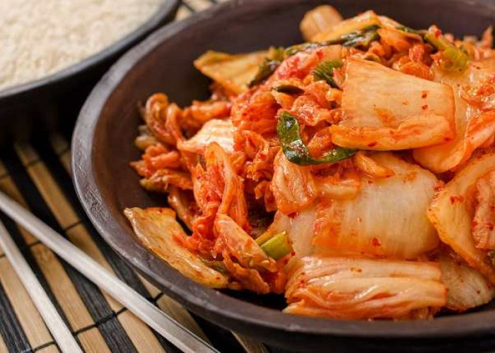 Mengenal 5 Manfaat Kimchi Makanan Khas Korea yang Baik untuk Kesehatan 