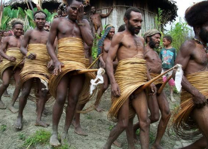 Suku Yali di Lembah Baliem dan Suku Asli Papua Lainnya yang Miliki Adat dan Tradisi Khas