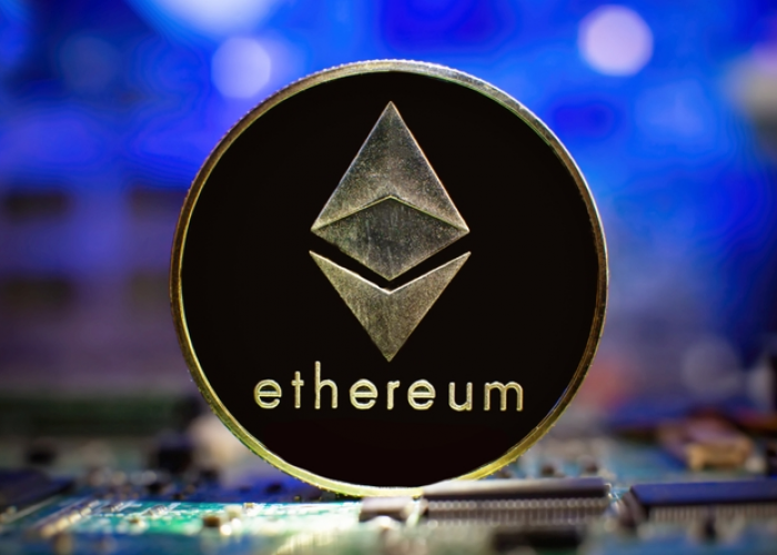 SEC Amerika Setujui Ethereum Spot ETF: Analis Prediksi Dampak Besar bagi Pasar Kripto