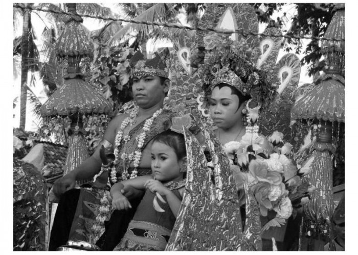 Ritual Malam Paertam, Suku-Suku di Indonesia yang Menghebohkan, Baca Yuk!
