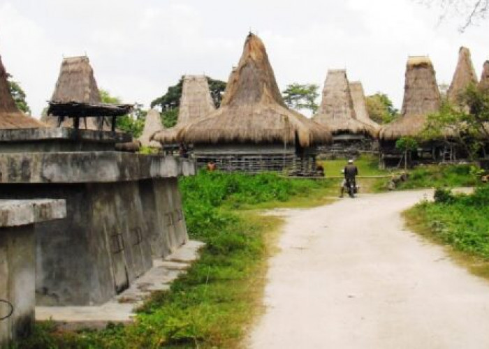 Wisata Sejarah  Megalitikum, 6 Desa yang Wajib Dikunjungi di Indonesia, Mau Kesana?