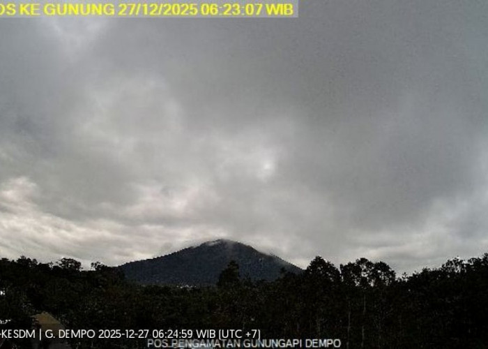 Gunung Dempo Berstatus Waspada, Tremor Menerus Terekam Sepanjang 26 Desember 2025