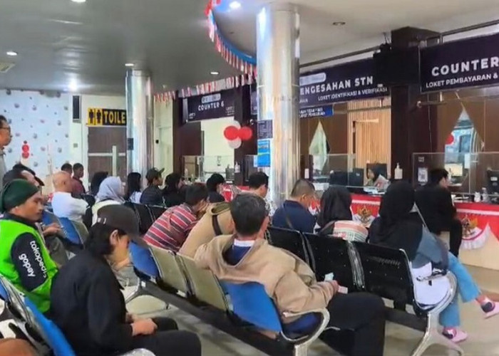 Hari Pertama Pemutihan Pajak Kendaraan, Begini Kondisi Kantor Samsat Palembang I