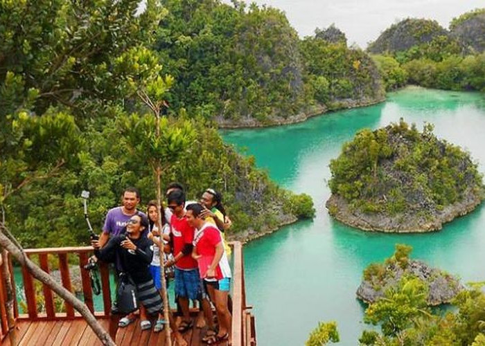 Cus, Yuk ke 9 Tempat Wisata yang ada di Papua Barat, Indonesia, Gasken Bosqu. 