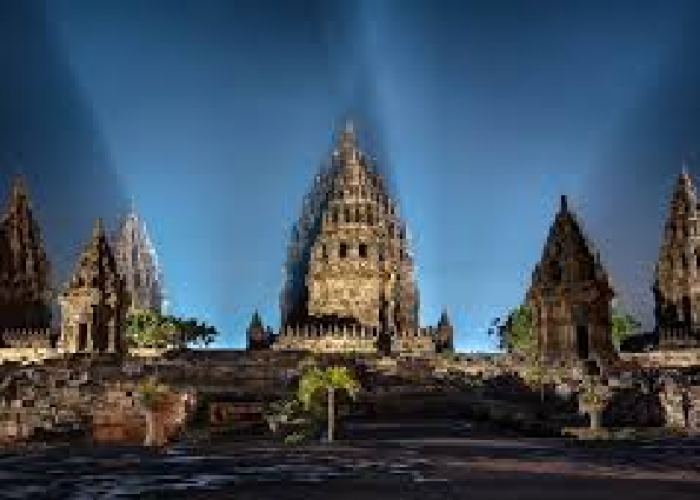 Menggali Cerita Mistis Candi Prambanan, Kisah Roro Jonggrang dan Energi Spiritual