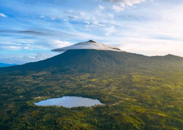 Kenapa Pendaki Selalu Mengalami Keanehan di Gunung Masurai? Ini Jawabannya!