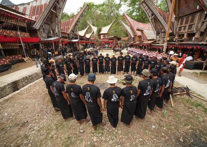 Warisan Budaya dan Kearifan Lokal dari Sulawesi Selatan, Berikut Ulasan Suku Toraja!